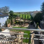 ベッド・アンド・ブレックファスト Casa Palatina グロースカールバッハ
