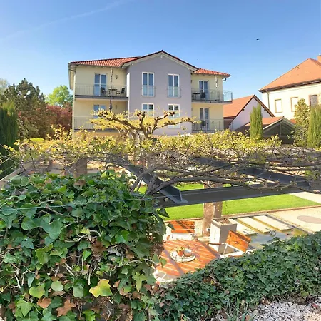 Casa Palatina Vinotel Panzió 3*