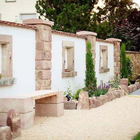 לינה וארוחת בוקר Casa Palatina 3*